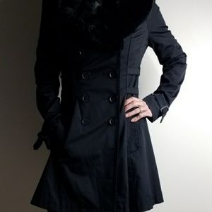 Lightweight Vintage Bebe trench coat detachable faux fur collar size large